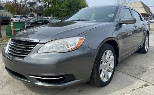2012 Chrysler 200 Touring