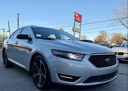 2015 Ford Taurus SHO