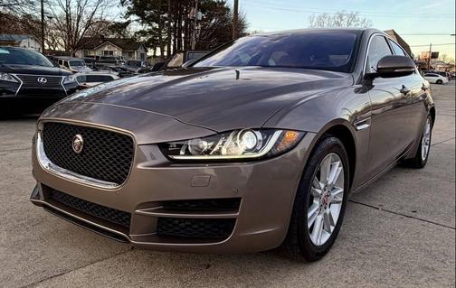 2017 Jaguar XE 25t Premium