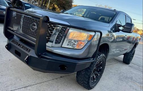 2016 Nissan Titan XD SV