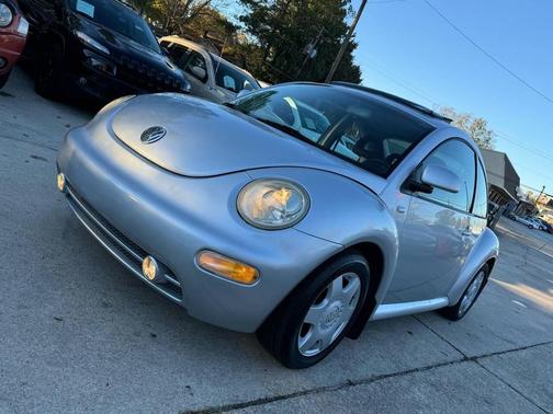 2000 Volkswagen New Beetle GLS