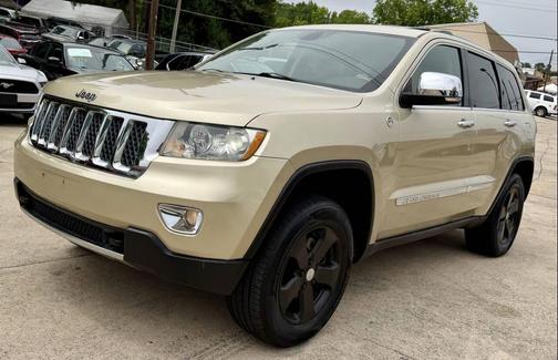 Gold 2011 Jeep Grand Cherokee Overland