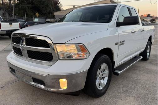 2016 RAM 1500 SLT