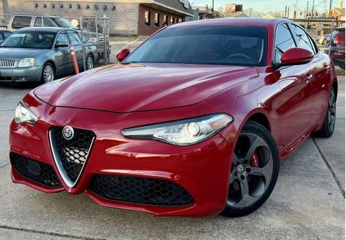 2018 Alfa Romeo Giulia Base