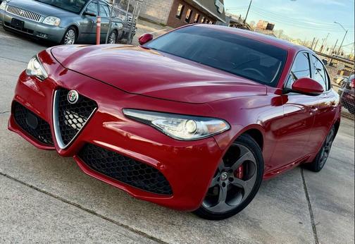 2018 Alfa Romeo Giulia Base