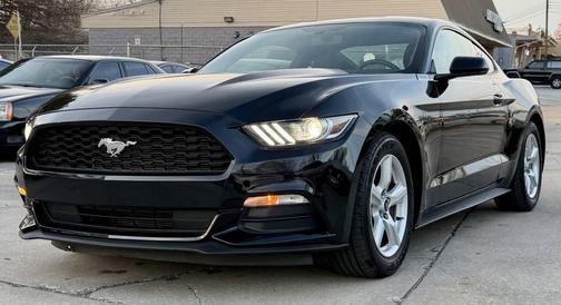 2017 Ford Mustang V6