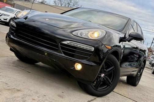 2011 Porsche Cayenne Cayenne