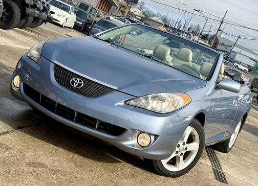 2004 Toyota Camry Solara SLE V6