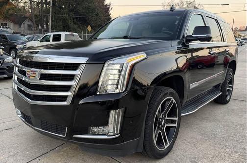 2017 Cadillac Escalade Luxury