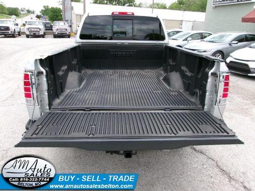 Radiant Silver Metallic 2010 Nissan Titan XE