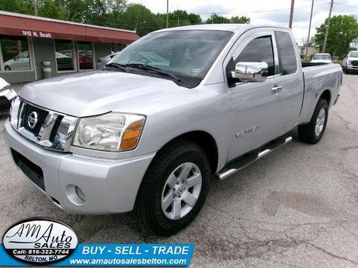 Radiant Silver Metallic 2010 Nissan Titan XE