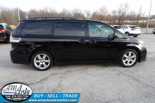 2012 Toyota Sienna SE