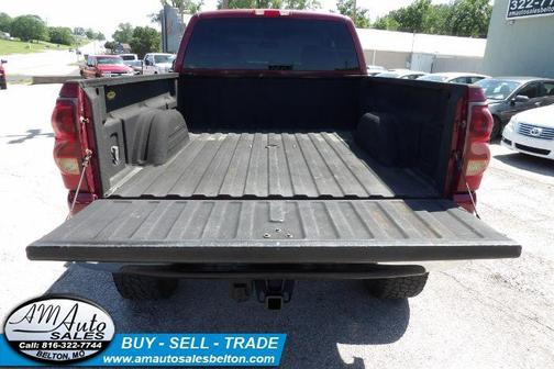 2004 Chevrolet Silverado 2500 LS H/D Extended Cab