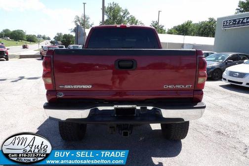2004 Chevrolet Silverado 2500 LS H/D Extended Cab