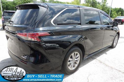 2021 Toyota Sienna LE