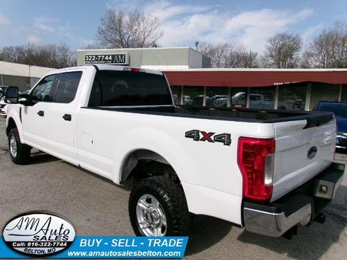 Oxford White 2017 Ford F-250 XLT