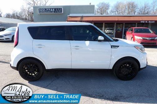 2016 Kia Soul Base
