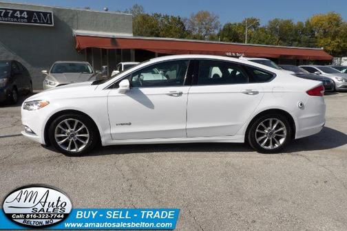 2017 Ford Fusion Hybrid SE