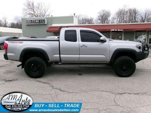 2016 Toyota Tacoma SR5