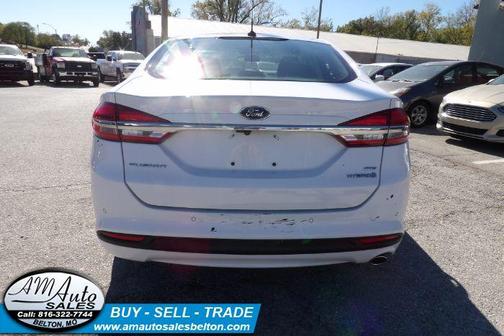 2017 Ford Fusion Hybrid SE
