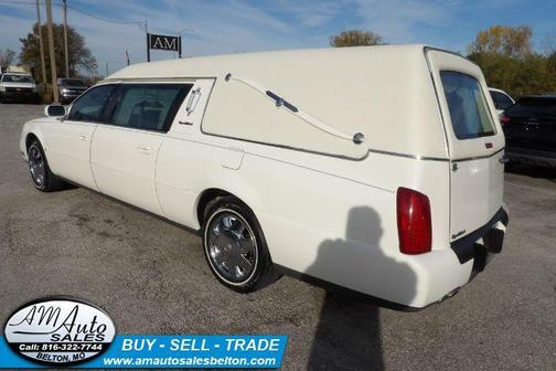 2004 Cadillac DeVille 