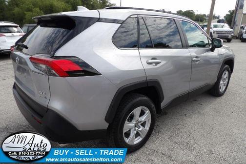 2021 Toyota RAV4 Hybrid XLE
