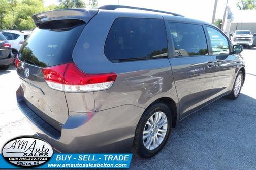 2014 Toyota Sienna XLE