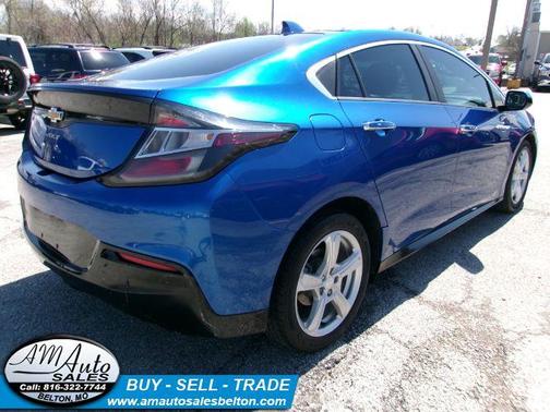 Kinetic Blue 2018 Chevrolet Volt LT