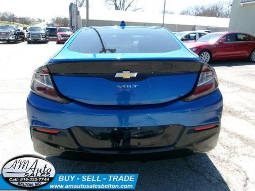 Kinetic Blue 2018 Chevrolet Volt LT