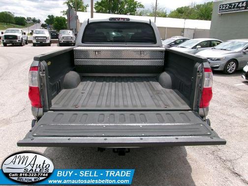 Silver Sky Metallic 2004 Toyota Tundra SR5