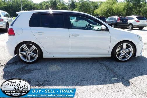 2013 Volkswagen Golf R 4-Door