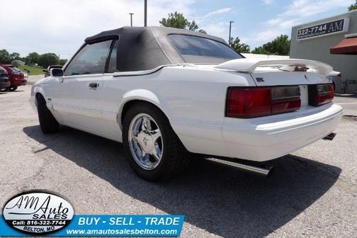 1993 Ford Mustang LX 5.0L Sport
