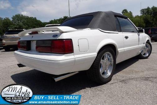 1993 Ford Mustang LX 5.0L Sport