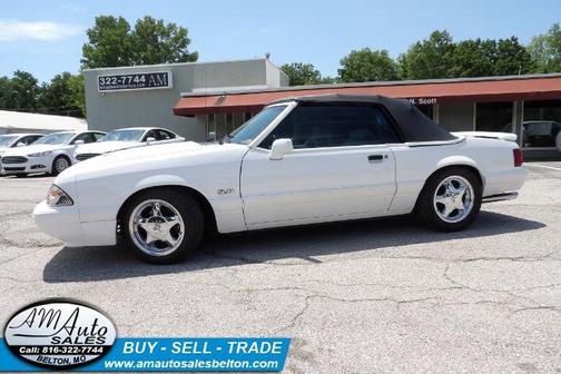 1993 Ford Mustang LX 5.0L Sport