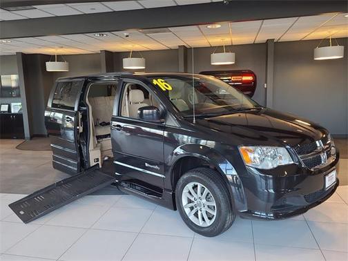 2016 Dodge Grand Caravan SXT