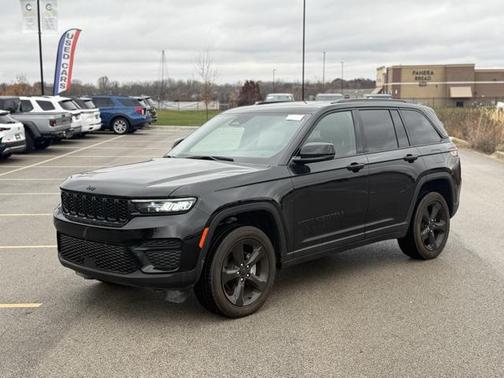 2024 Jeep Grand Cherokee Altitude