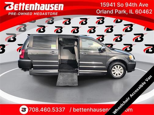 2012 Chrysler Town & Country Touring-L