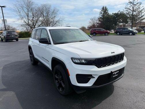 2024 Jeep Grand Cherokee Altitude