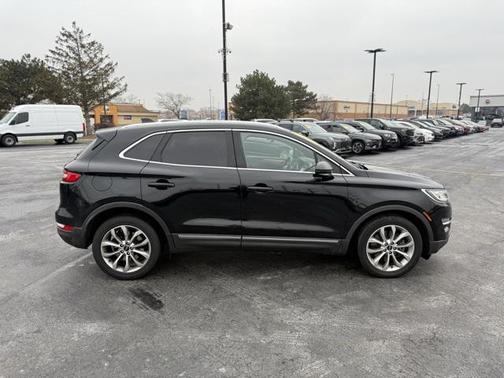 2016 Lincoln MKC Select