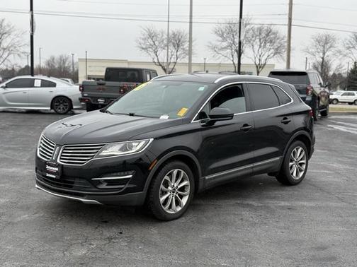 2016 Lincoln MKC Select