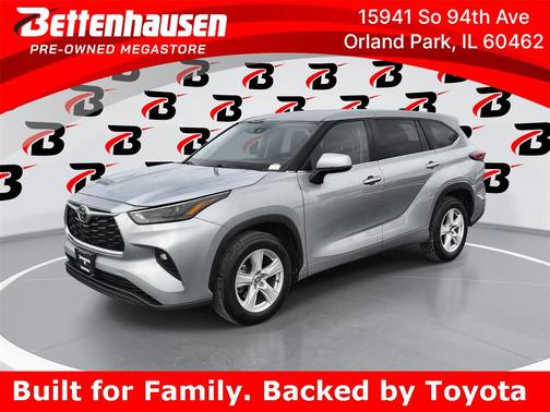 2023 Toyota Highlander LE