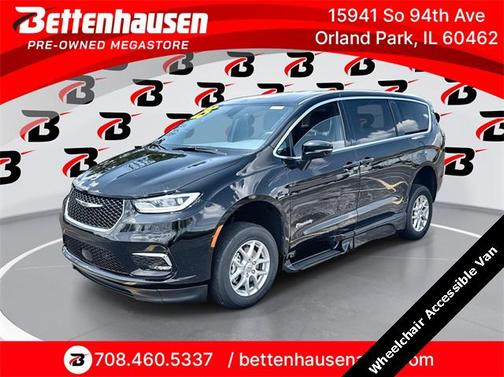 2025 Chrysler Pacifica L
