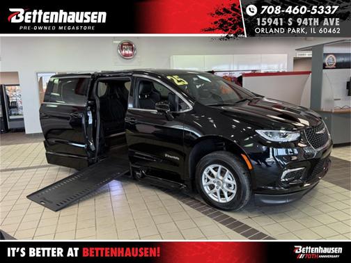 2025 Chrysler Pacifica L