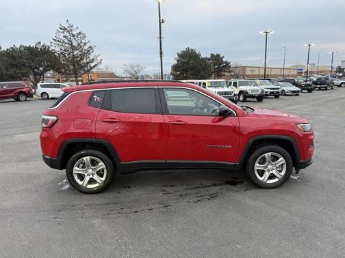 2023 Jeep Compass Latitude