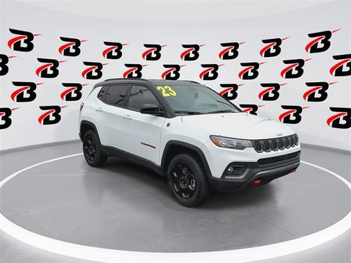 2023 Jeep Compass Trailhawk