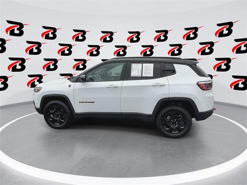 2023 Jeep Compass Trailhawk