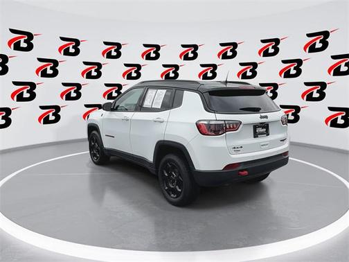 2023 Jeep Compass Trailhawk