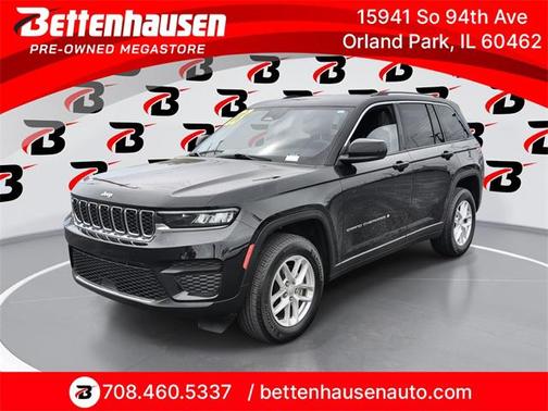 2023 Jeep Grand Cherokee Laredo