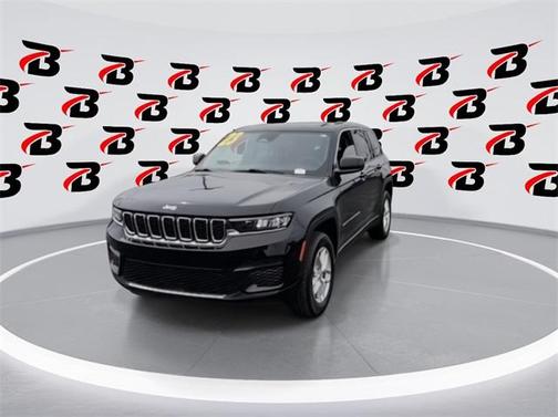 2023 Jeep Grand Cherokee Laredo