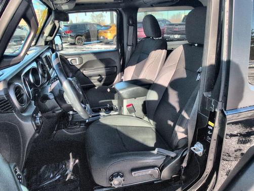 2021 Jeep Wrangler Willys